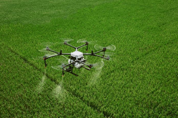 tecnologias agropecuariasdron volando